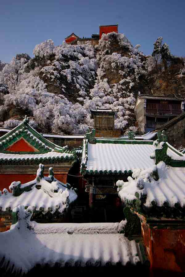 武当山雪景