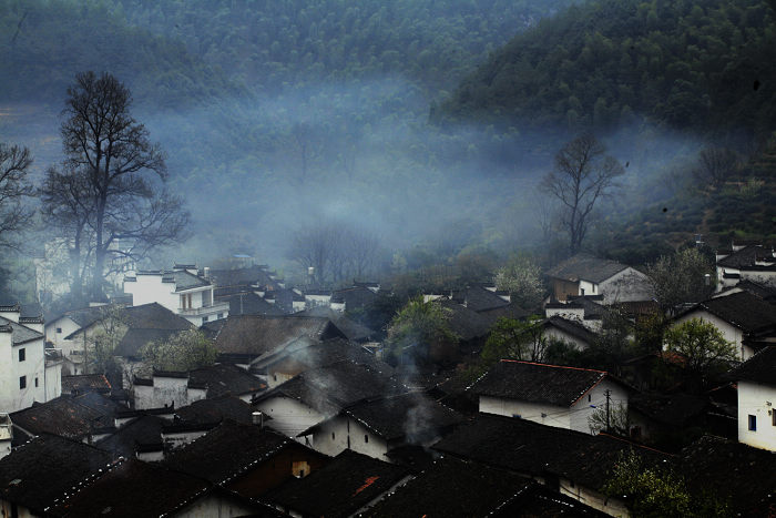 再上一张婺源石城夜景