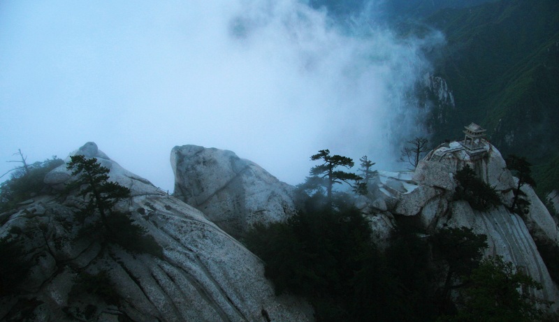 华山
