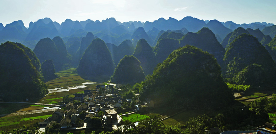 贵州万峰林