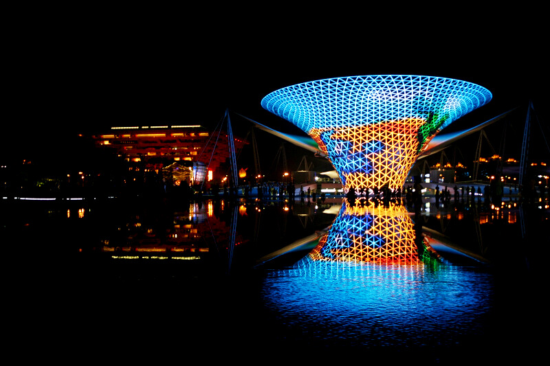 世博轴-阳光谷-夜光杯
