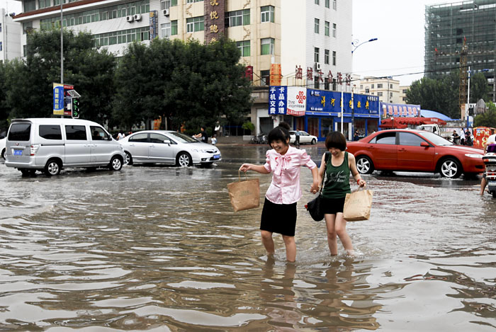 雨后的路
