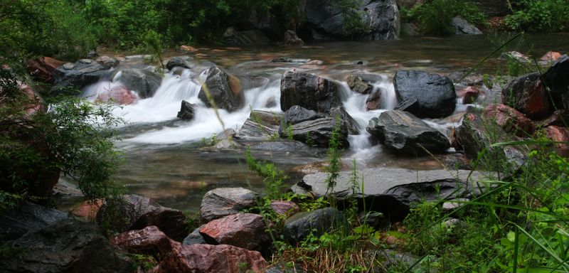 山泉