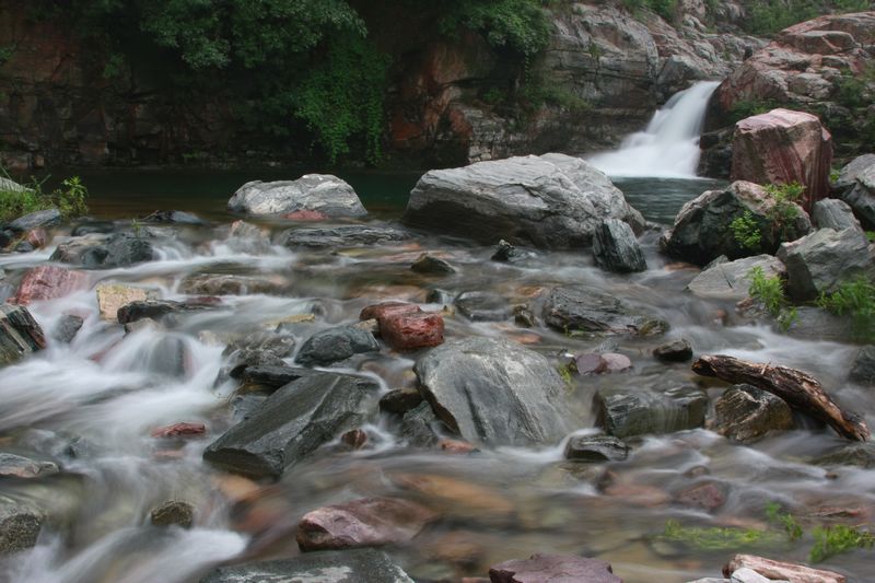 山泉