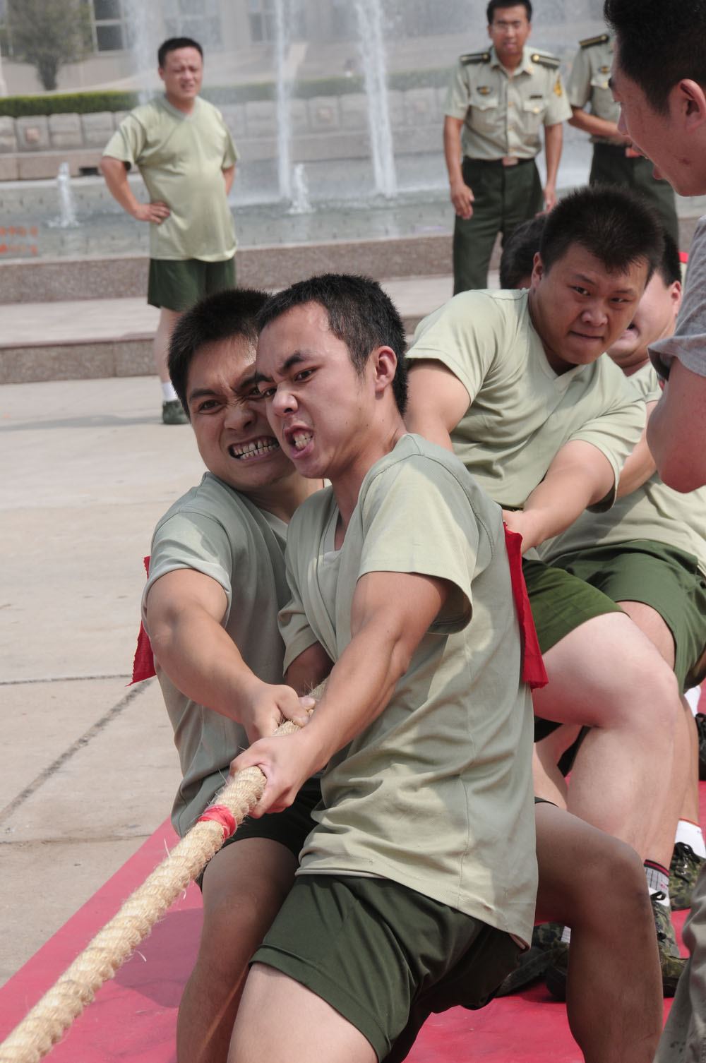 较量