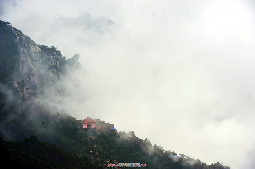雾锁庐山