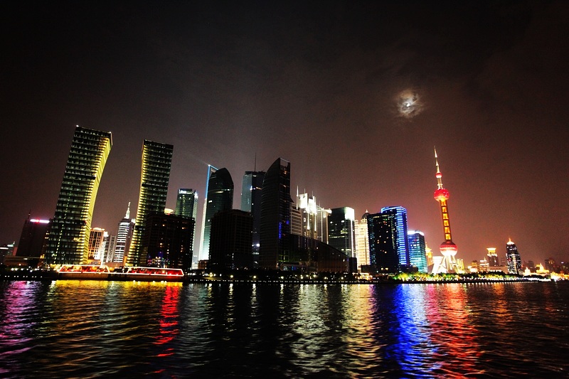 外摊之夜