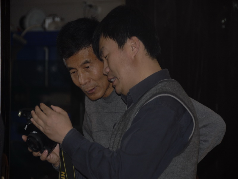 石油人摄影俱乐部2012年新年联欢会花絮汇贴