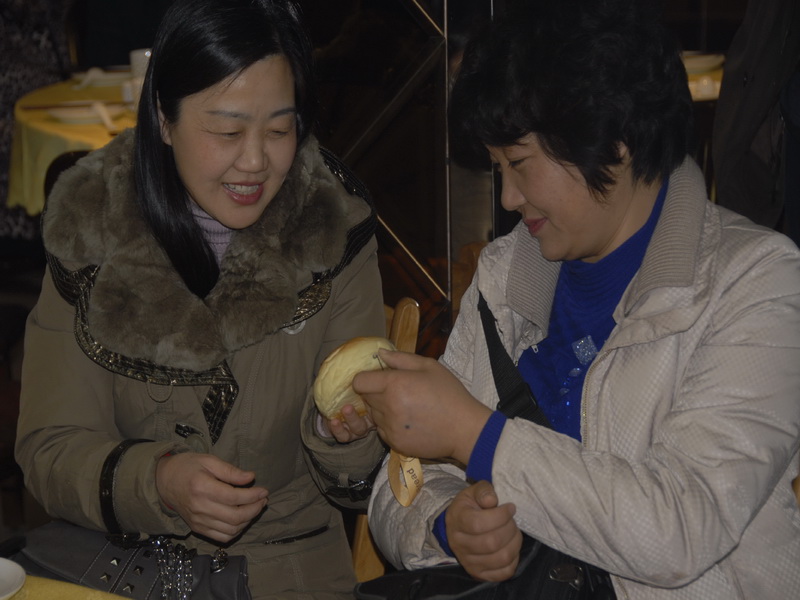 石油人摄影俱乐部2012年新年联欢会花絮汇贴
