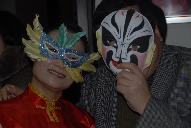 石油人摄影俱乐部2012年新年联欢会花絮汇贴