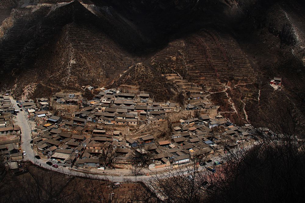 家园——《中国历史文化名村——爨底下村》