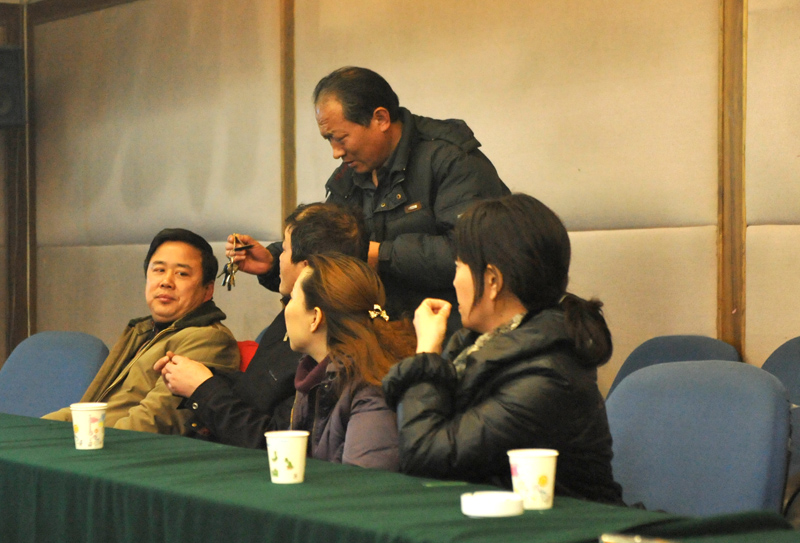 爆料——石油人摄影俱乐部2011年版主产生之内幕