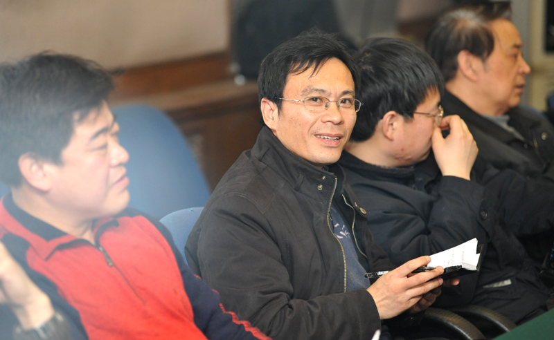 爆料——石油人摄影俱乐部2011年版主产生之内幕