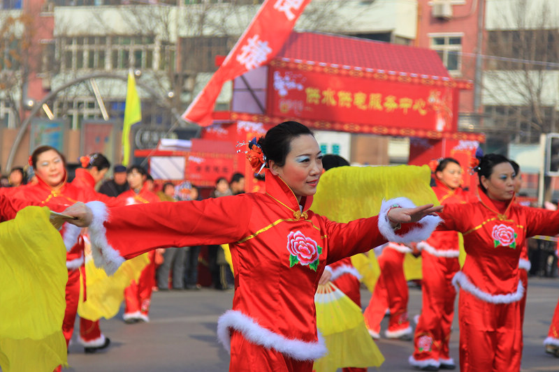 欢天喜地（油城文化节纪实）