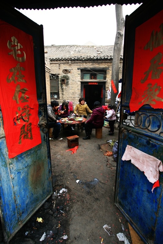 我家大门常打开，开放怀抱等你！