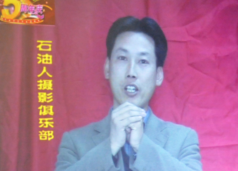 敢与春晚争高下   不向央视让寸分