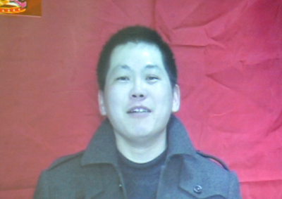 敢与春晚争高下   不向央视让寸分