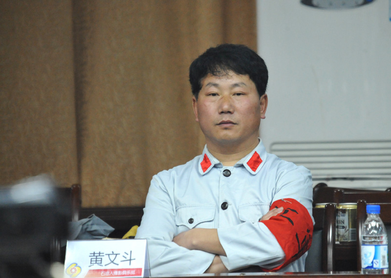 敢与春晚争高下   不向央视让寸分