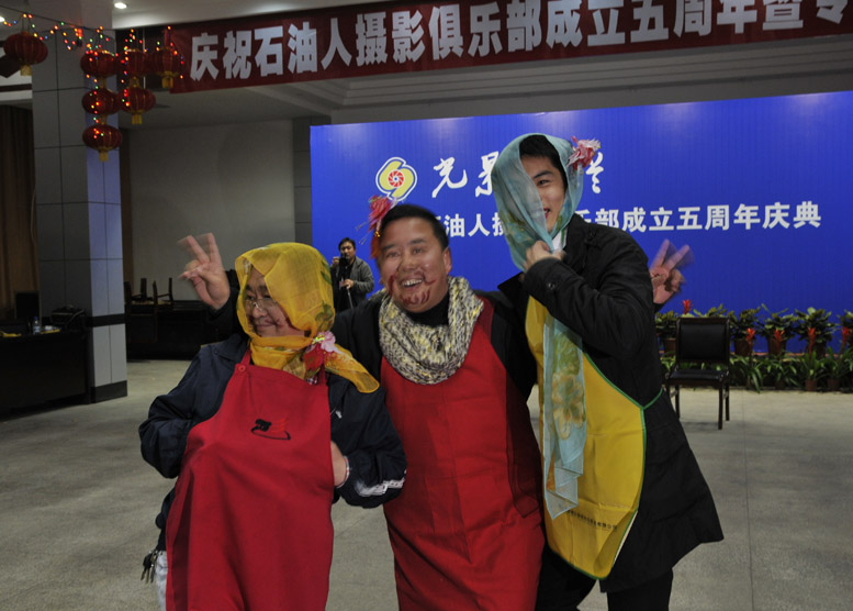 庆典活动中的群英谱