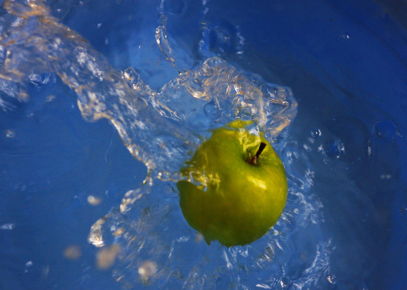水与果