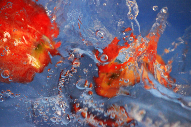 水与果