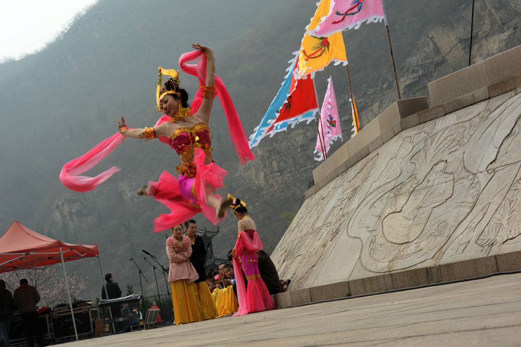 走近神农山---祭拜大典