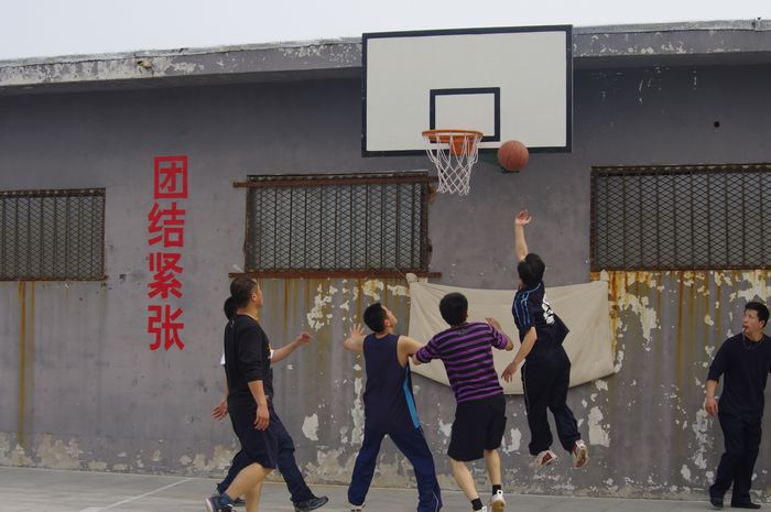 中原储运基层简易篮球赛