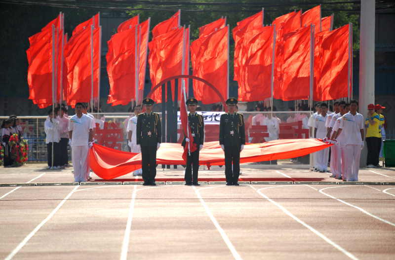 中原油田五运会开幕式札记