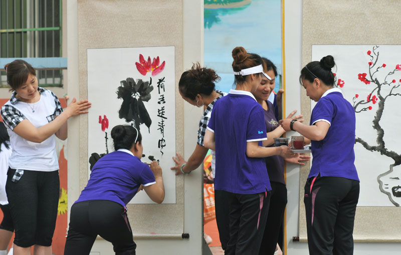 快乐的节日，幸福的童年（油田庆“六一‘活动掠影）