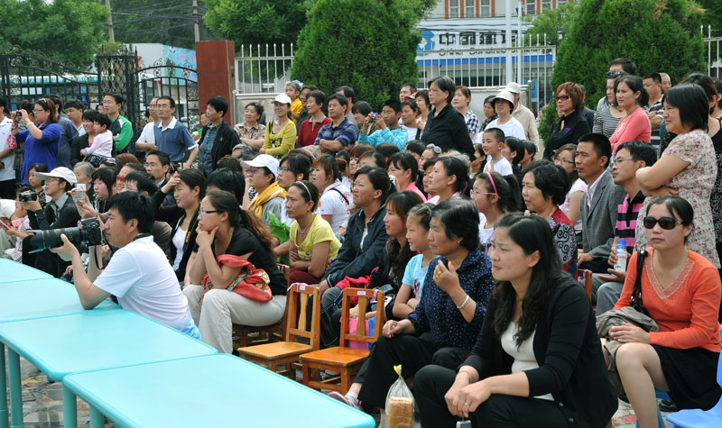 快乐的节日，幸福的童年（油田庆“六一‘活动掠影）
