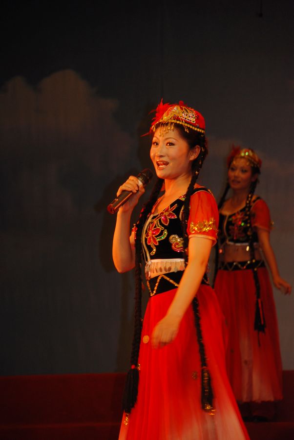 20110618永远跟党走红歌会剧照