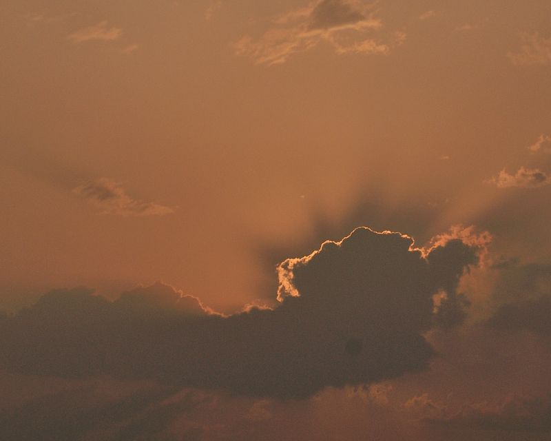 [原创]8日凌晨，被狂风惊醒，发现天空与云层的奇妙组合，手痒，拍摄几张。
