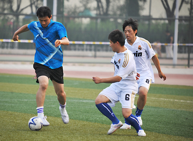 油田五运回足球比赛片段