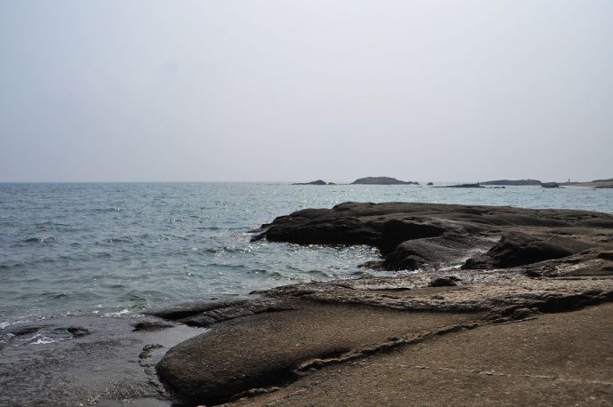 在大海边