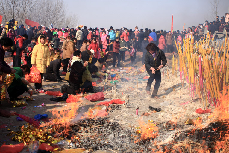 濮阳瑕邱庙会