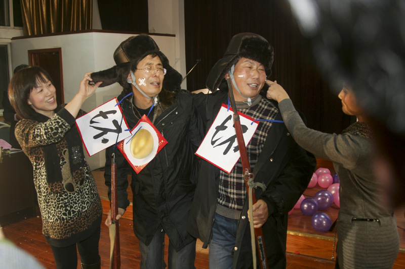 石油人摄影俱乐部2012年新年联欢会花絮汇贴