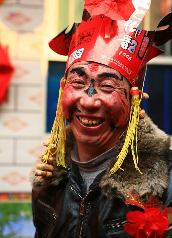 山村婚礼真热闹！