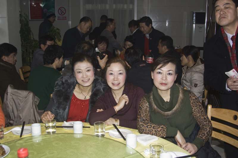 石油人摄影俱乐部2012年新年联欢会花絮汇贴