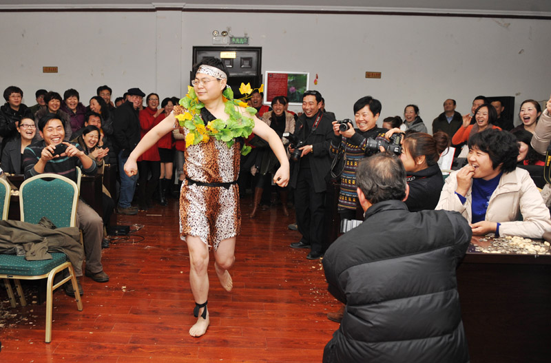 石油人摄影俱乐部2012年新年联欢会花絮汇贴