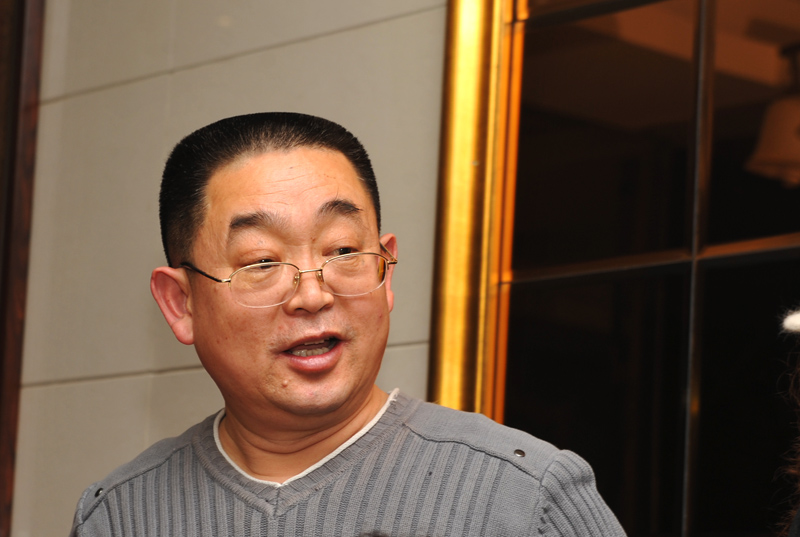 石油人摄影俱乐部2012年新年联欢会花絮汇贴