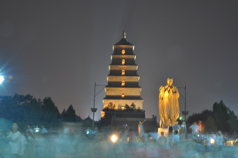 西安大雁塔音乐广场