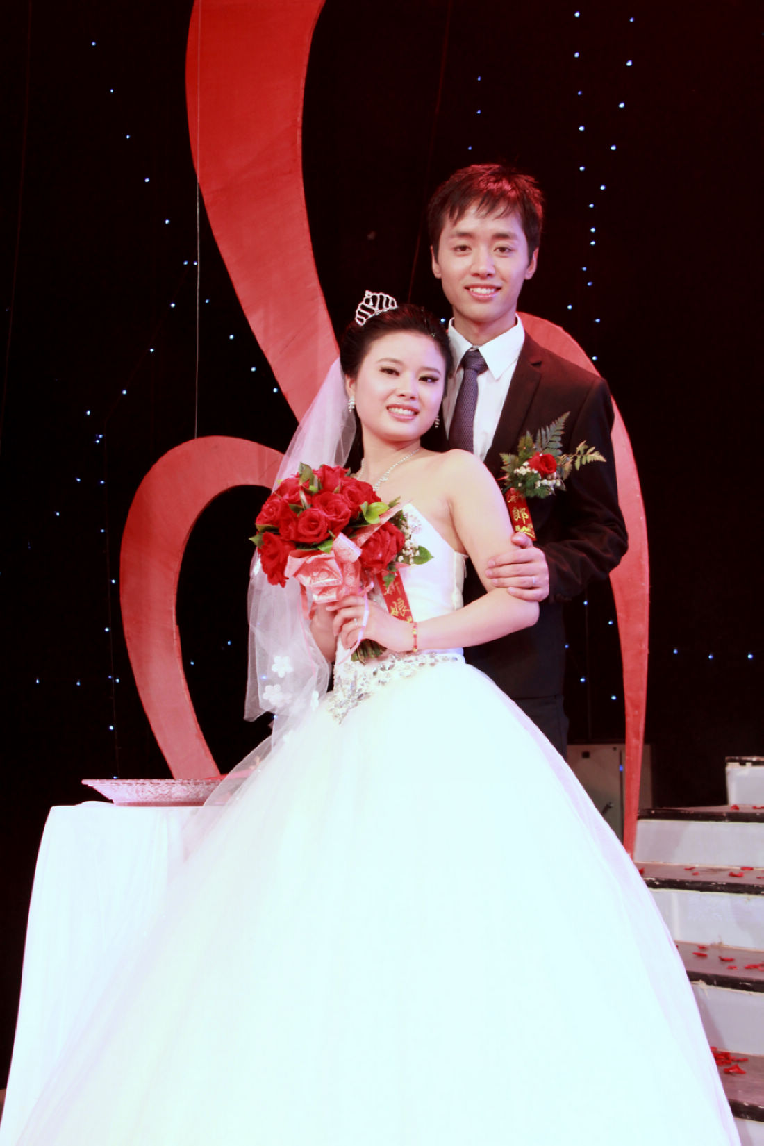 [原创]2012年中原油田青年集体婚礼