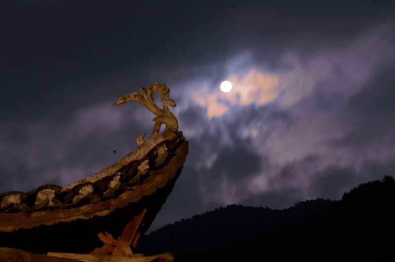 山寨夜色