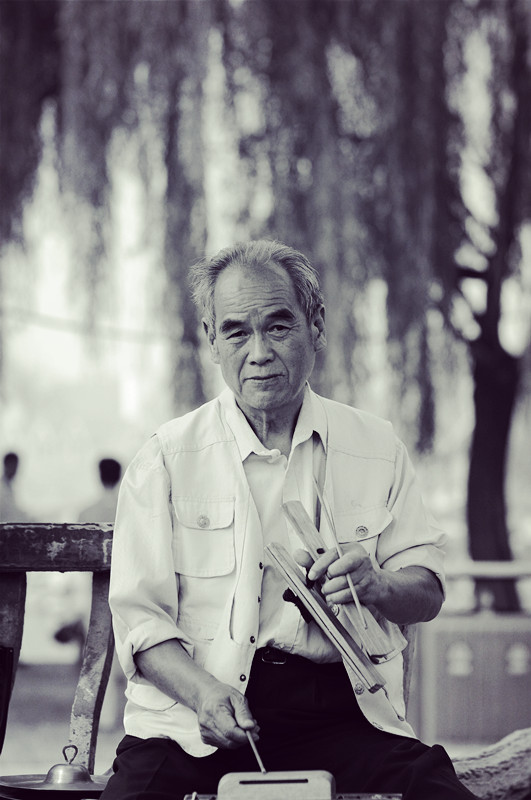 时尚的交叉（人像p）