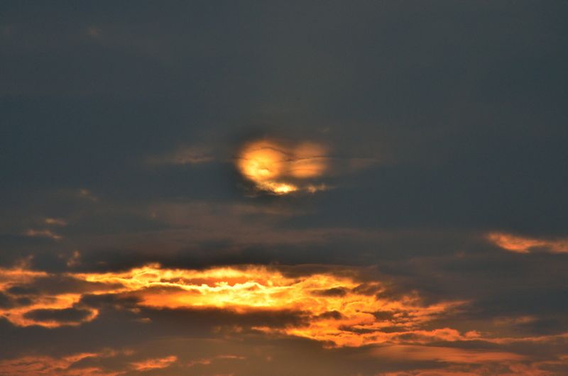 水布垭朱家台夕阳别样美