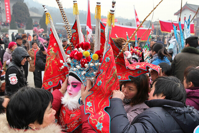 背阁