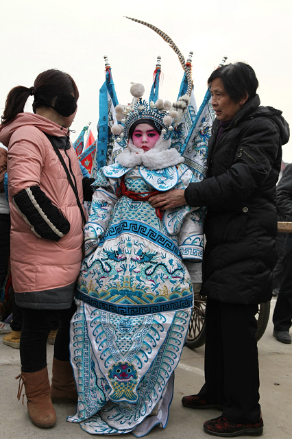背阁
