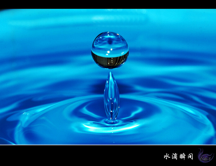 水滴瞬间