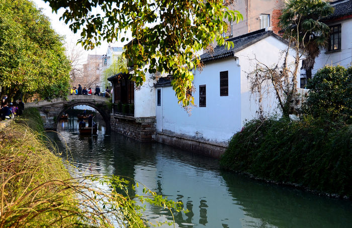 小桥 流水 人家
