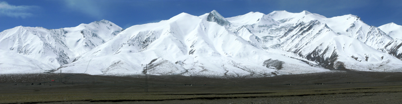 冰雪玉珠峰